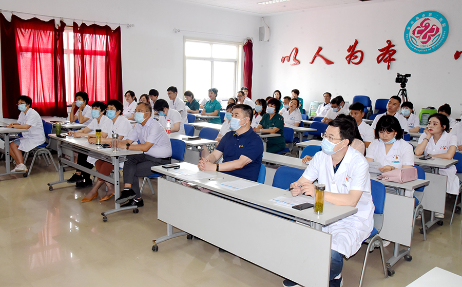 5fb48e070badc.jpg